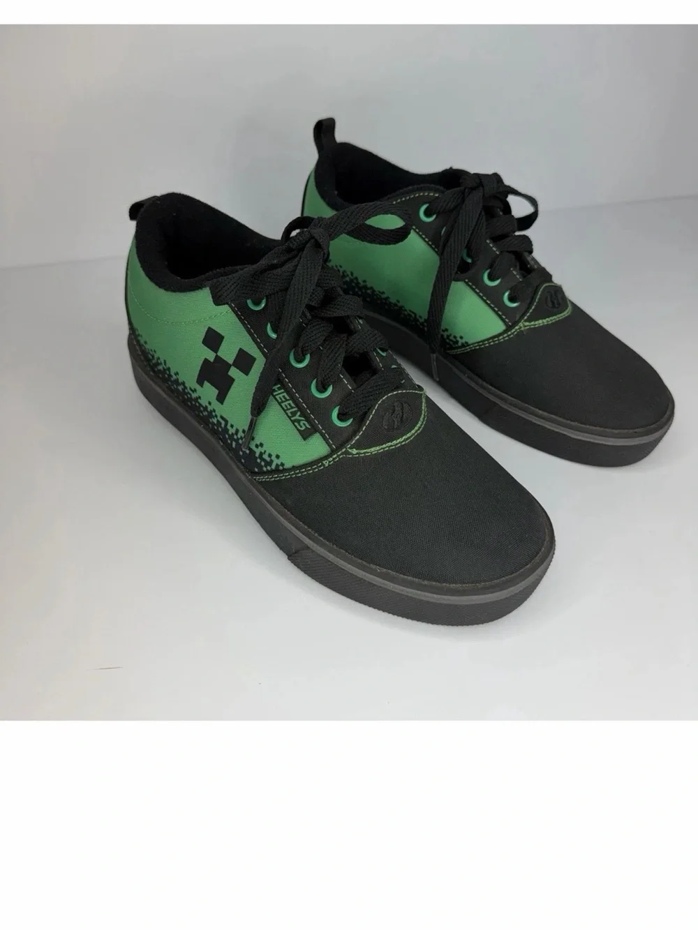HEELYS Pro 20 Minecraft Shoes YTH SZ 5 Green Black Casual Sneakers Comfort